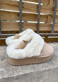 LIV beige