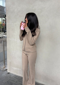 Ensemble ELMA taupe