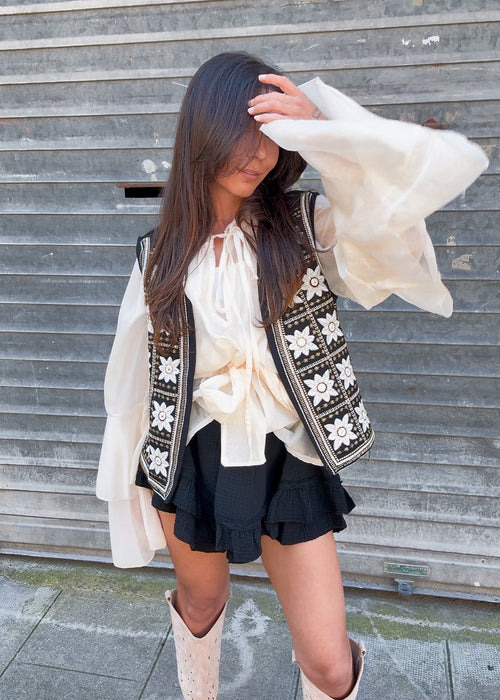 Veste sans manches brodé - Sarah