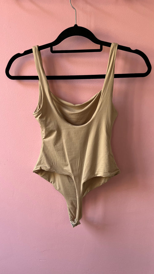 Essentiel n°2 beige